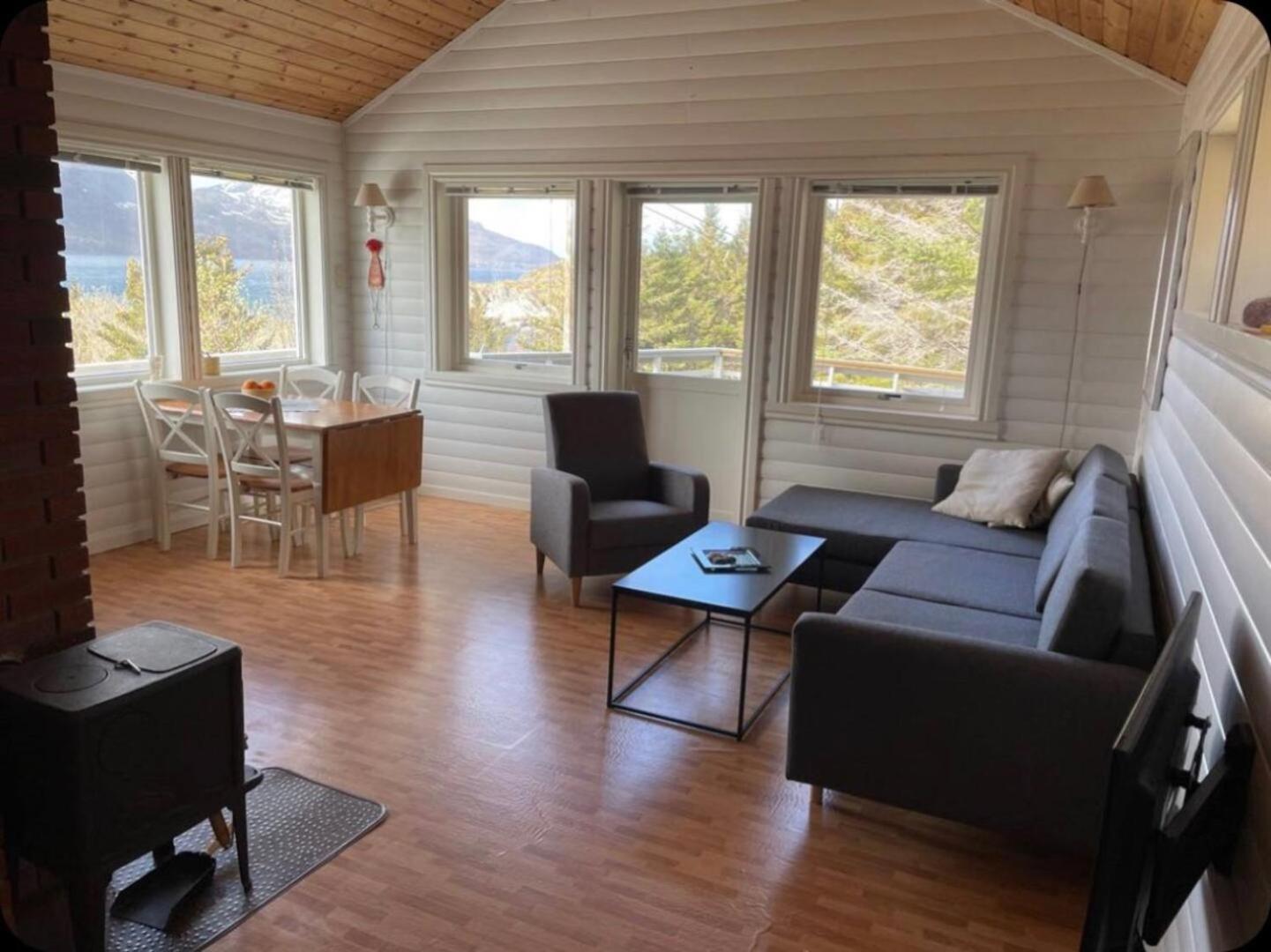 Vettinghytta, Close To The Sea With Amazing View. Gravdal  ภายนอก รูปภาพ